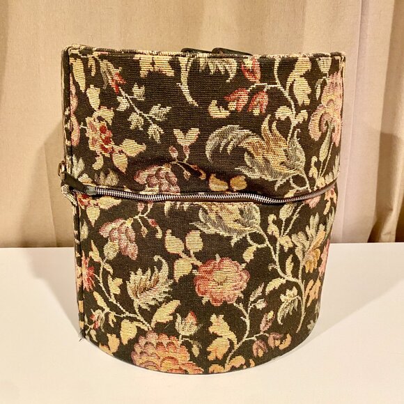 Vintage Floral‎ Tapestry Zippered Hat or Wig Box 13"x13" Travel Case with Lock - Picture 11 of 15